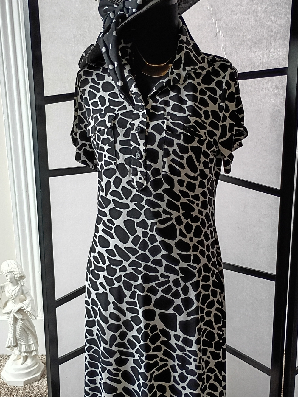 En Focus Studio Black & White Printed Dress